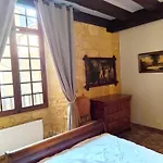 Demeure Du Xiiie-xive S. Dans La Cité Médiévale. Gourdon