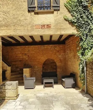 Demeure Du Xiiie-xive S. Dans La Cite Medievale. 펜션 *