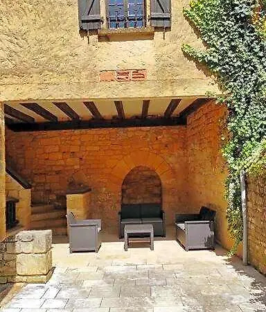Demeure Du Xiiie-xive S. Dans La Cite Medievale. * Gourdon-en-quercy