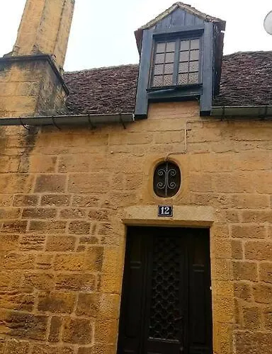 Дом отдыха Demeure Du Xiiie-xive S. Dans La Cite Medievale. Гурдон-ан-Керси