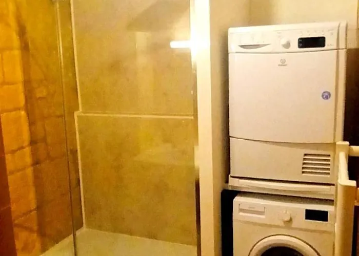 Дом отдыха Demeure Du Xiiie-xive S. Dans La Cite Medievale. *